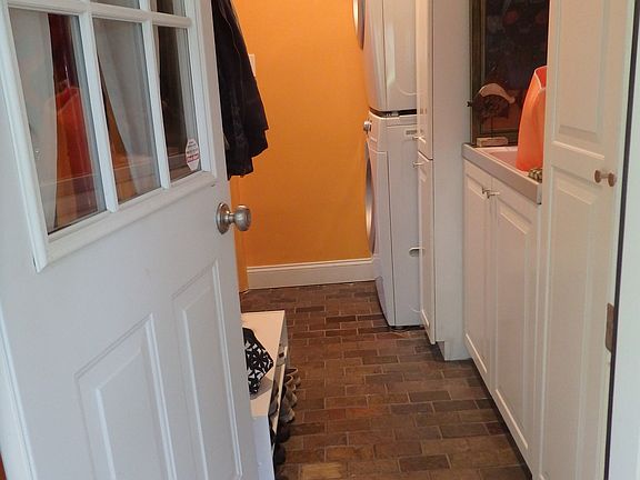 Mud room