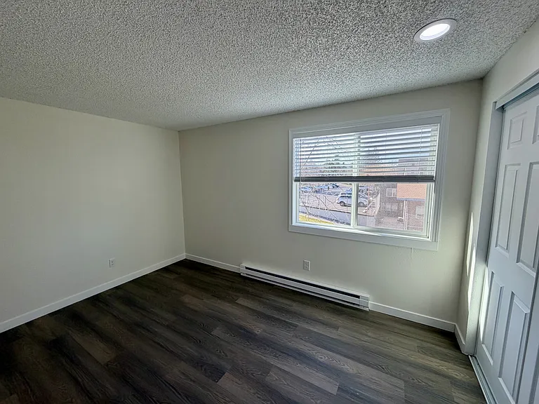 1622 W 7th Ave — Photo 16