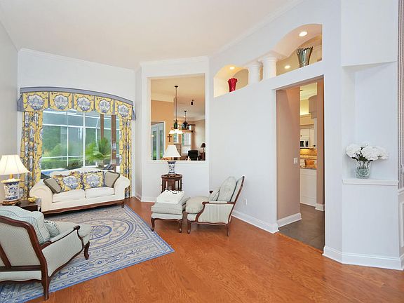 3rd image of 285 Odoms Mill Blvd