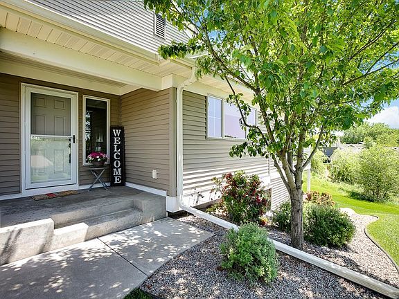 5th image of 7140 Waterstone Cir