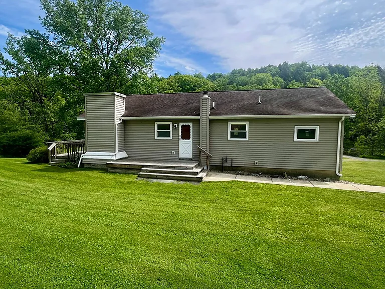3282 State Highway 67 — Photo 2