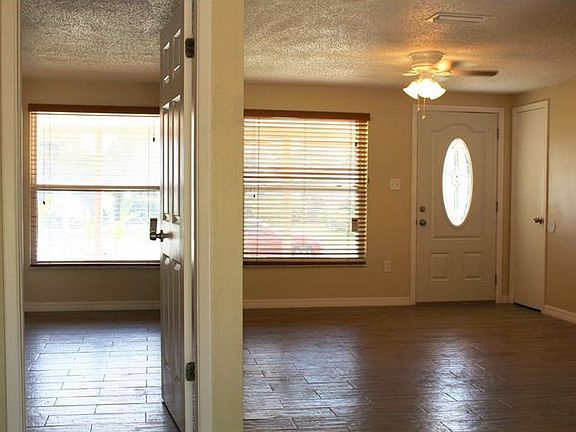 2nd image of 2770 Candlewood St