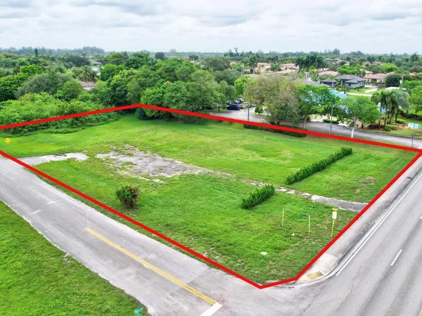 5655 Davie Road, Davie, FL 33314