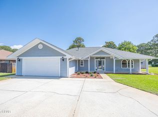 468 Forest Shore Dr, Miramar Beach, FL 32550