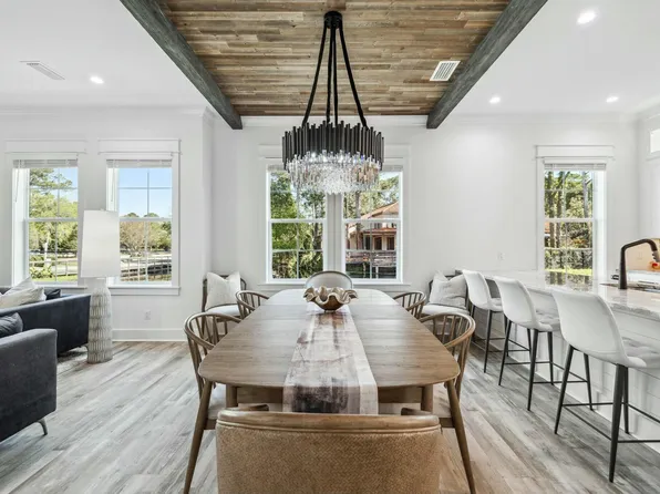 35 Paradise Dr, Miramar Beach, FL 32550