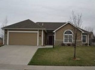 4512 Trail Rd, Lawrence, KS 66049