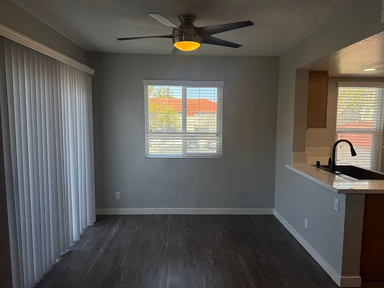 Corona Pointe Resort — Photo 162