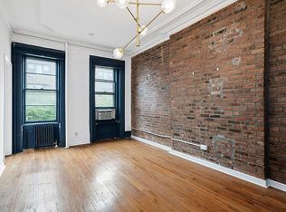 224 E 18th St APT 3A, New York, NY 10003
