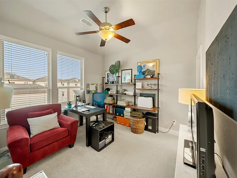 6005 Kansas St #B — Photo 30