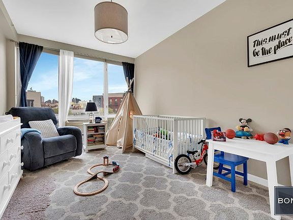 4th image of 1311 Jackson Ave APT 3A