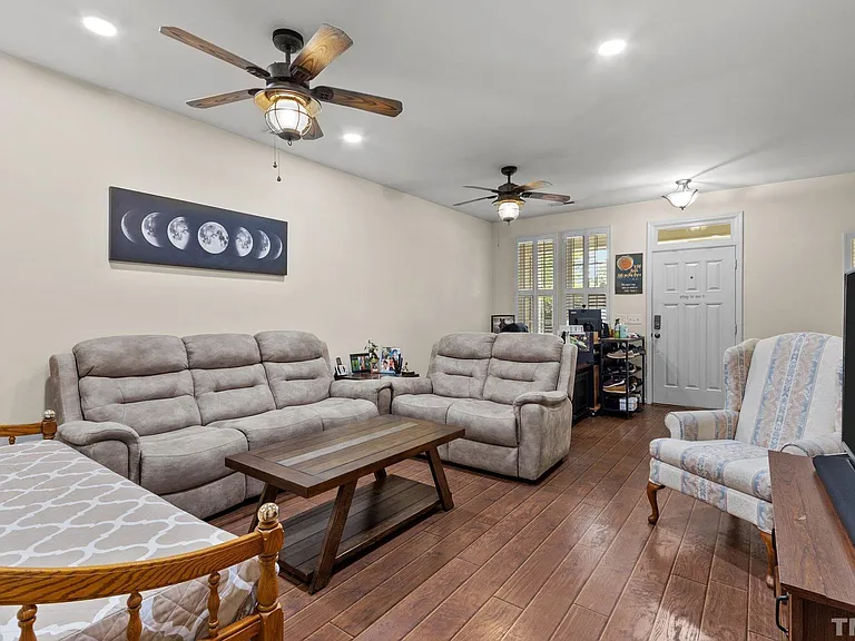 236 Duck Mill Cir — Photo 18