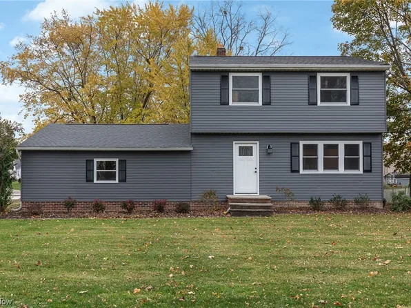 30750 Bayridge Blvd, Willowick, OH 44095