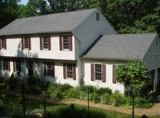 16 Purdy Station Rd, Newtown, CT 06470