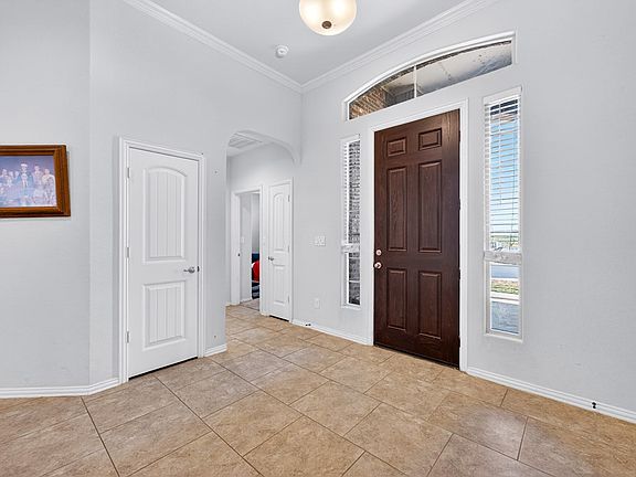 4th image of 2316 Shadybrook Rd