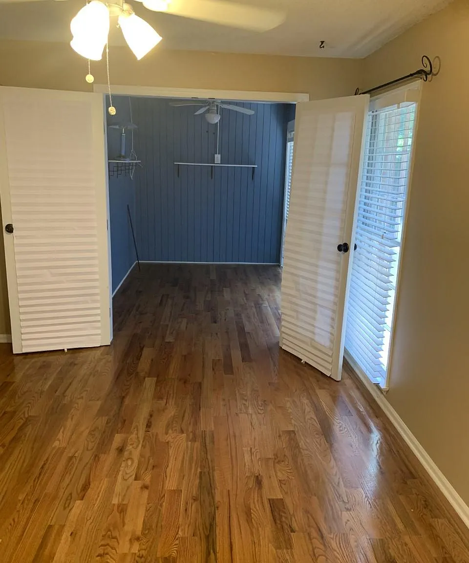 2 bed, 1047 sqft, $1,550 — Photo 3