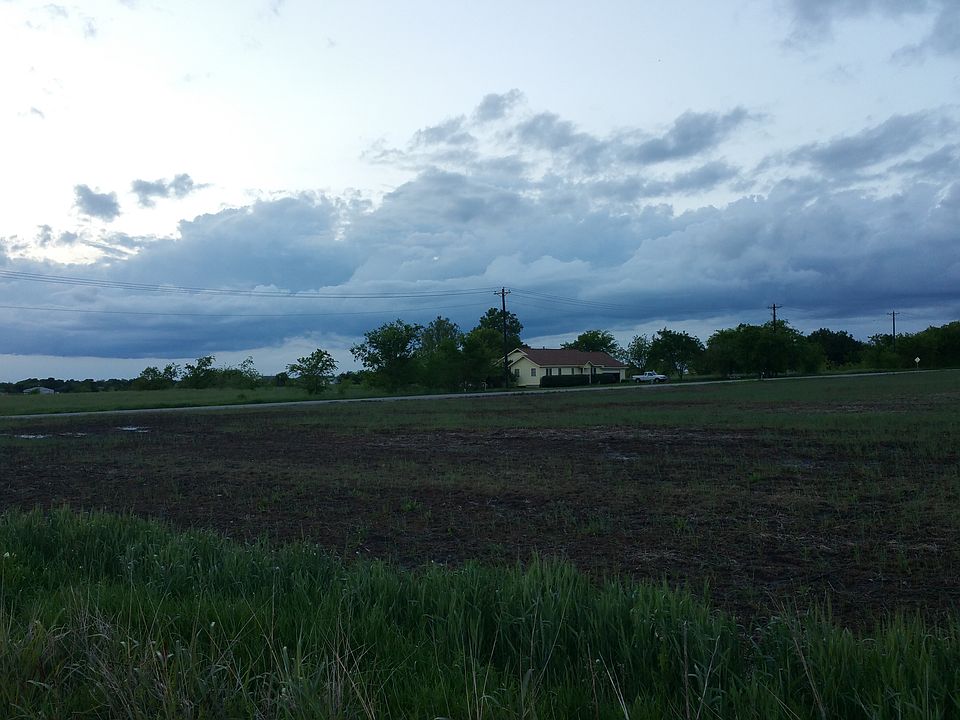 1 acre and ranch house