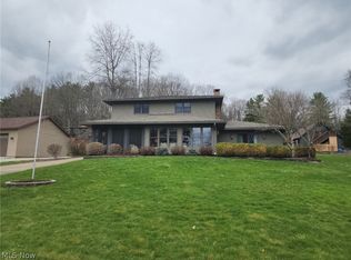 9201 N Shore Dr NE, Mineral City, OH