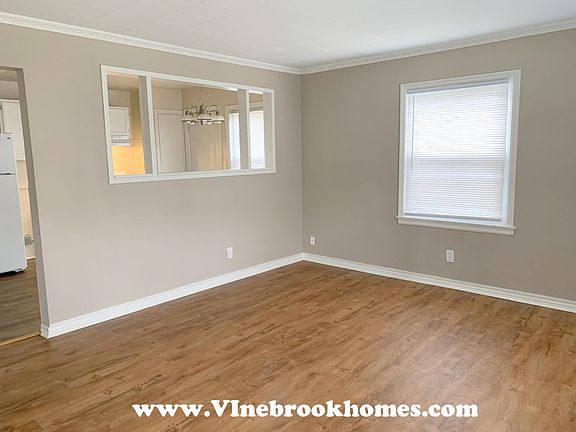 4th image of 54 S Westview Ave