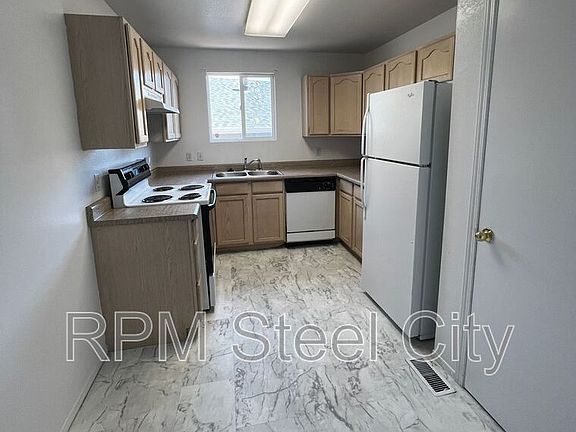 3rd image of 4908 Prospect Dr
