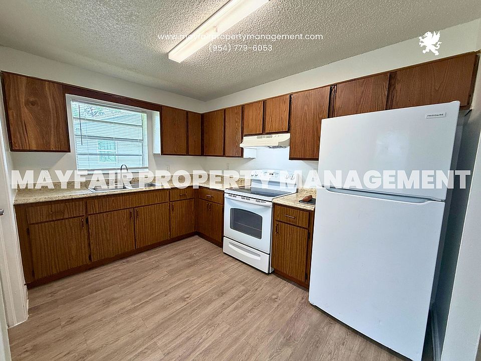 1st image of 692 Neil Rd #704
