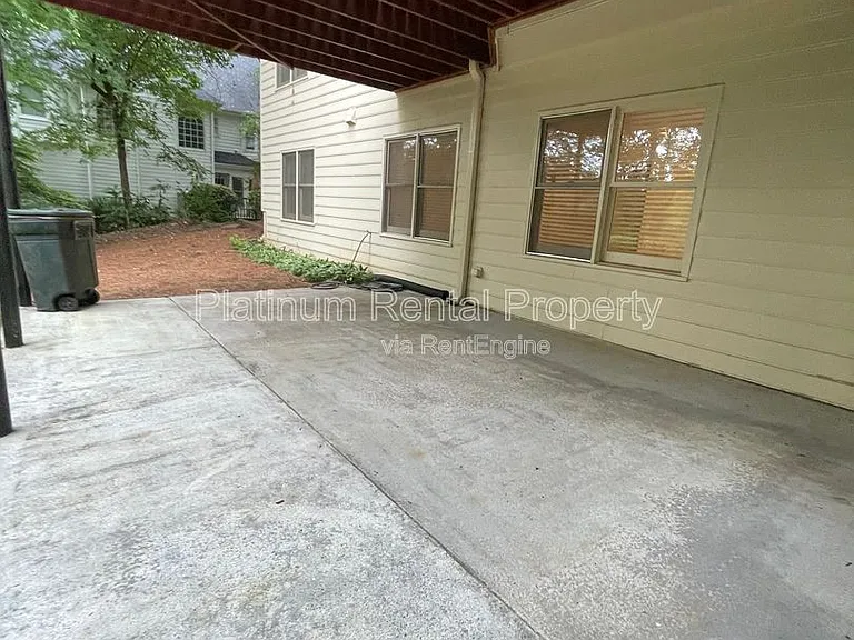 870 Ingleside Dr — Photo 64