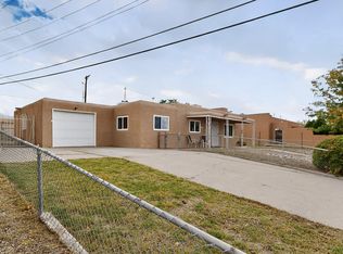 3010 General Chennault St NE, Albuquerque, NM 87111