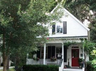 111 Bartram Dr, Beaufort, SC 29902