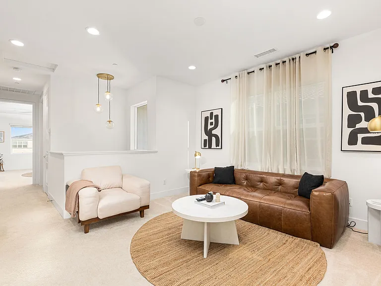 43092 Armonia Ct — Photo 16