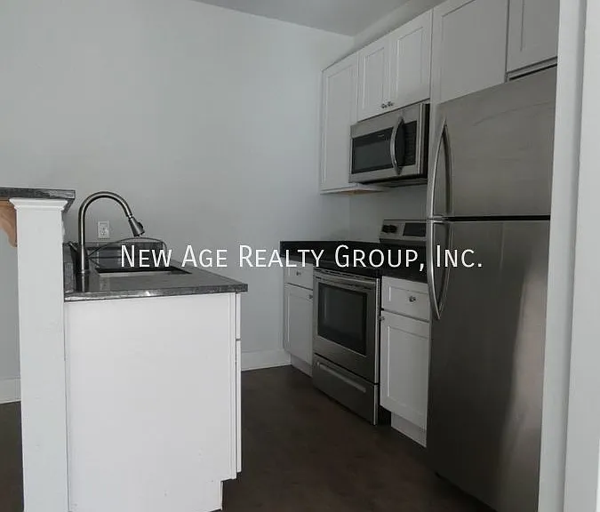 3713 Haverford Ave #2F — Photo 1