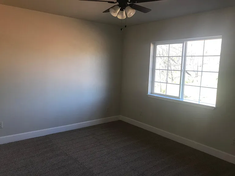 7767 Skyway — Photo 10