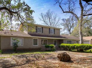 1911 W Yonge St, Pensacola, FL 32501