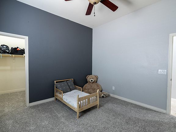 5th image of 13750 S 176th Ave