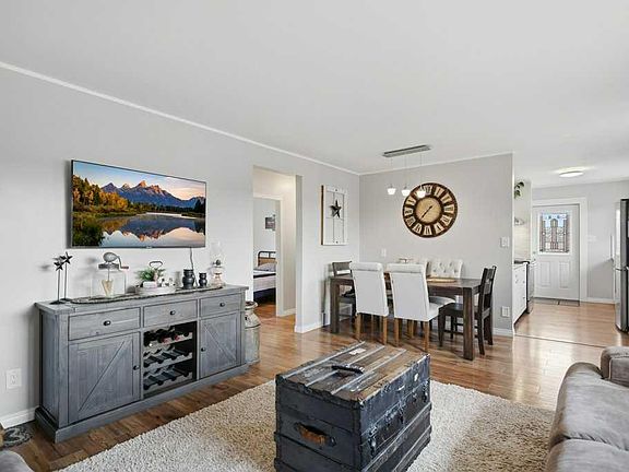 3rd image of 5028 S 48th Ave