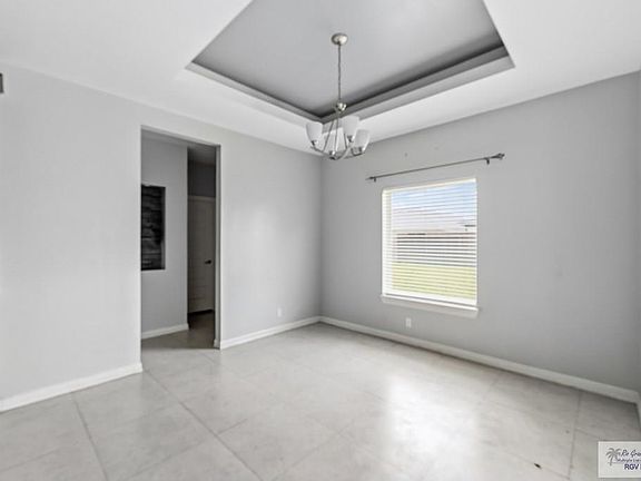 5th image of 3891 Magali Cir