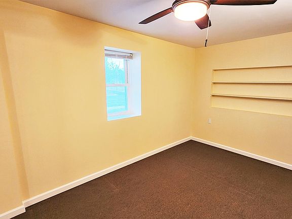 4th image of 133 Grand St APT 3