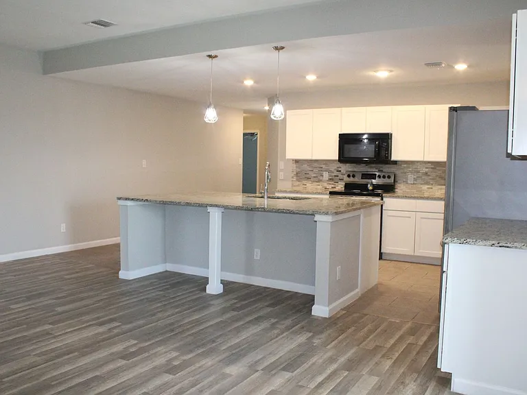 6571 Beech Trl — Photo 12