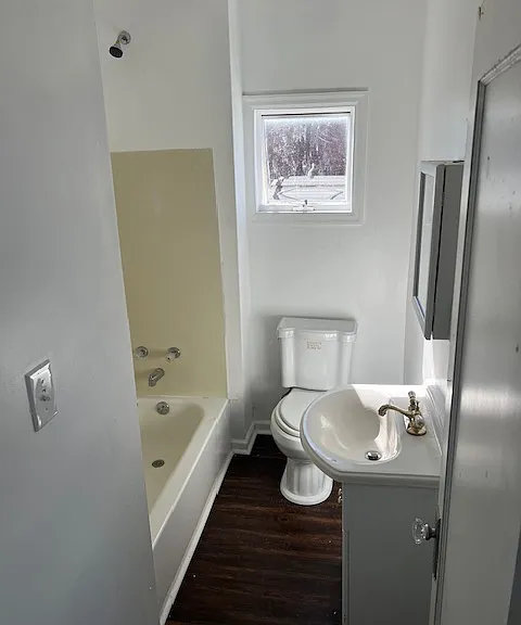 141 E Main St #2 — Photo 12