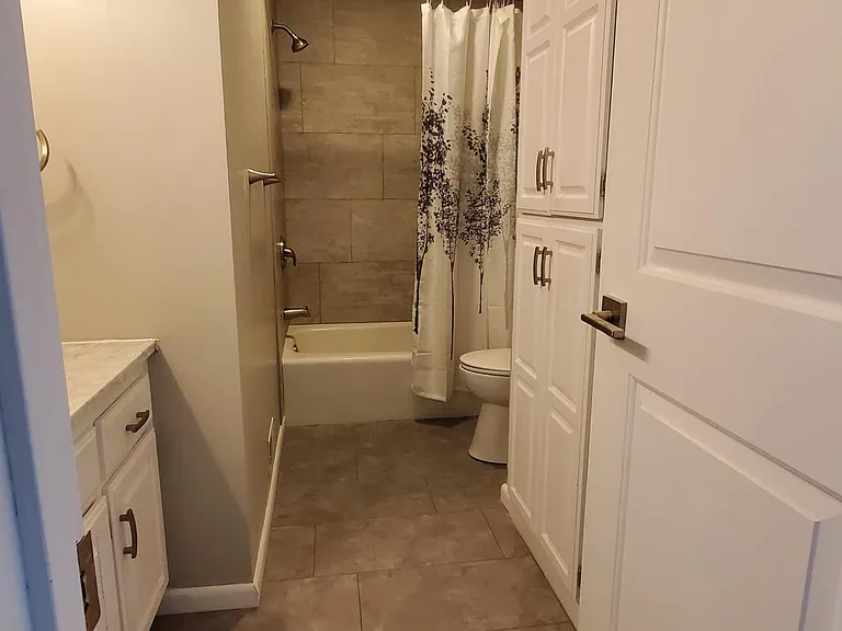 7616 Maplebrook Pkwy N — Photo 12