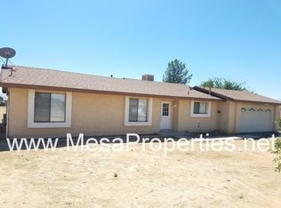 17771 Sycamore St, Hesperia, CA 92345
