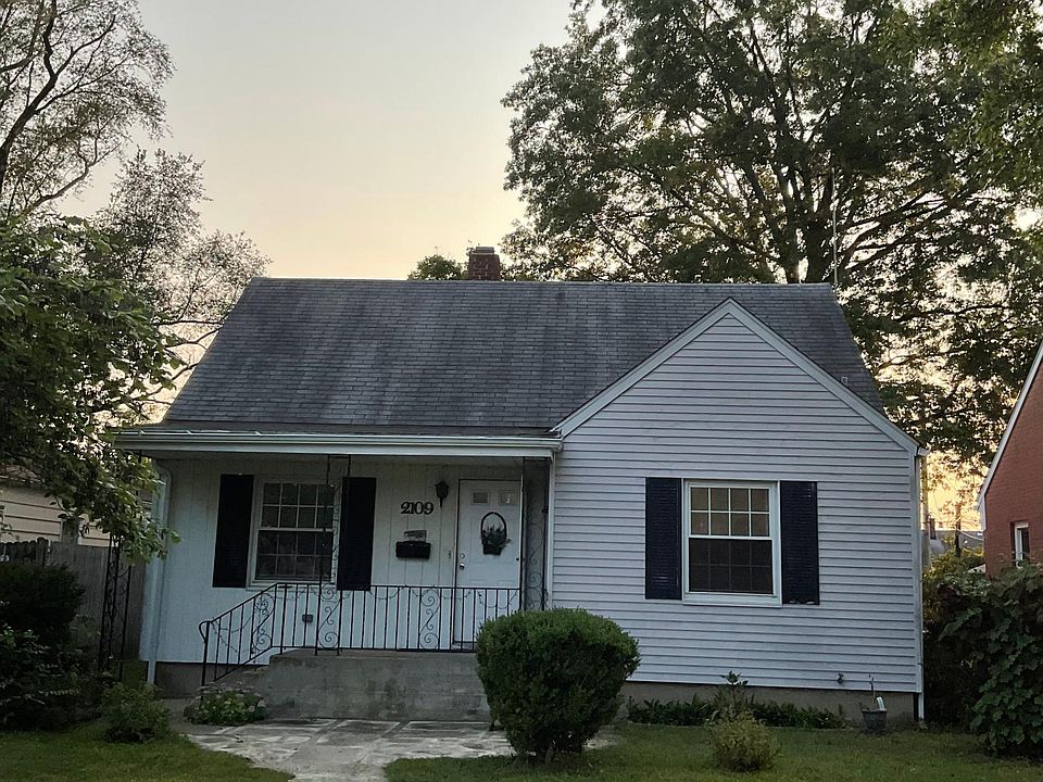 1st image of 2109 Parkview Pl