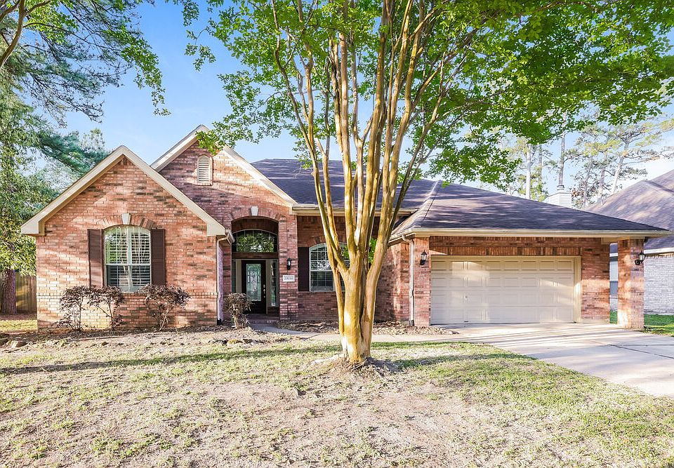 1st image of 20868 Bentwood Oaks Dr