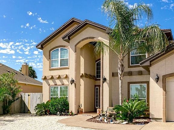 2nd image of 14221 Punta Bonaire Dr