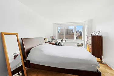 Rented by Seema B Blott, LREB