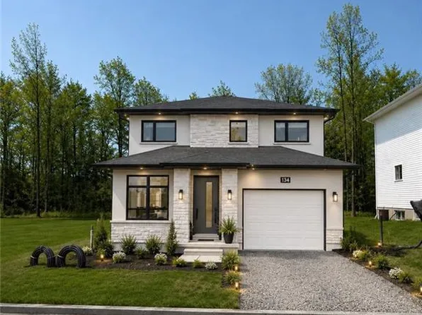 150 Hodgkins Ave, Thorold, ON L2V 1M1