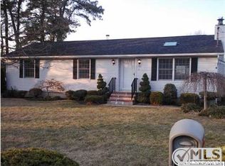 709 7th Ave, Toms River, NJ