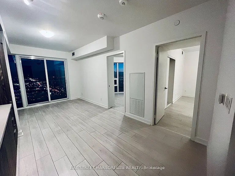 2033 Kennedy Rd #2810 — Photo 5