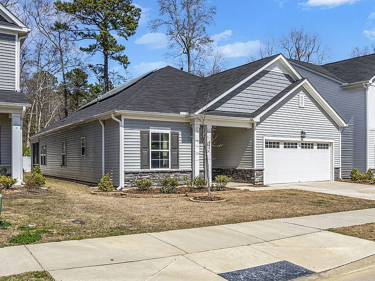 244 Chateau Way — Photo 2