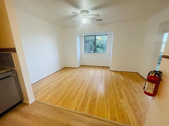 3rd image of 4906 Boice Dr