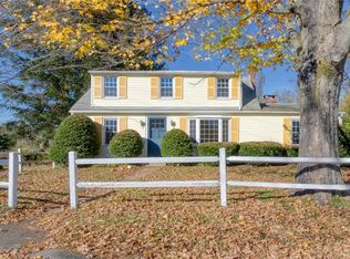 27 Grote Rd, Chester, CT 06412