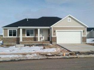 1534 S Spring Creek Dr, Lehi, UT 84043